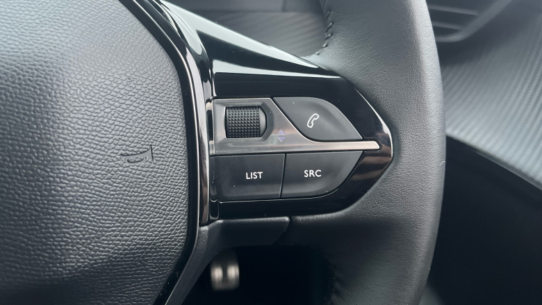 Peugeot 208 1.2 PureTech 100 Allure Premium + 5dr Petrol Hatchback